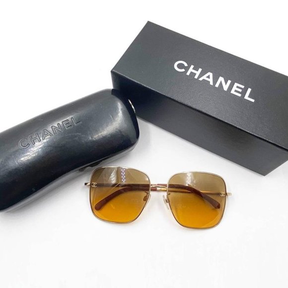 Chanel Gold Frame CC Brown Lens Sunglasses - Picture 2 of 4